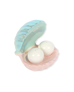 Clam Shell Salt and Pepper Shakers