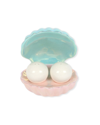 Clam Shell Salt and Pepper Shakers