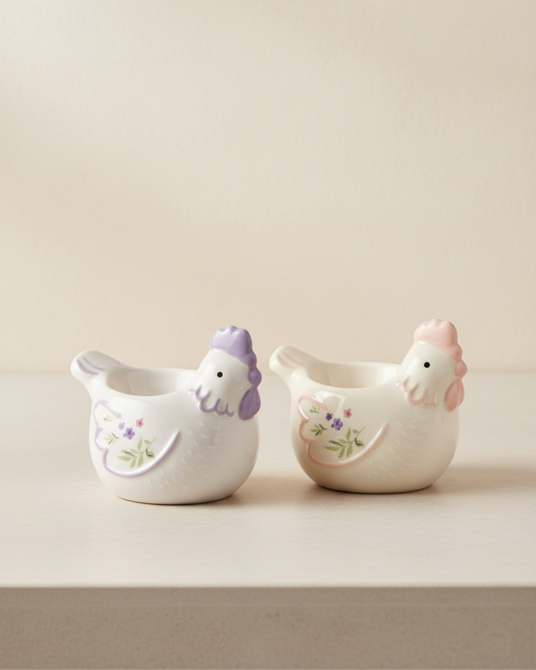Set of 2 Hen Shaped Egg Cups