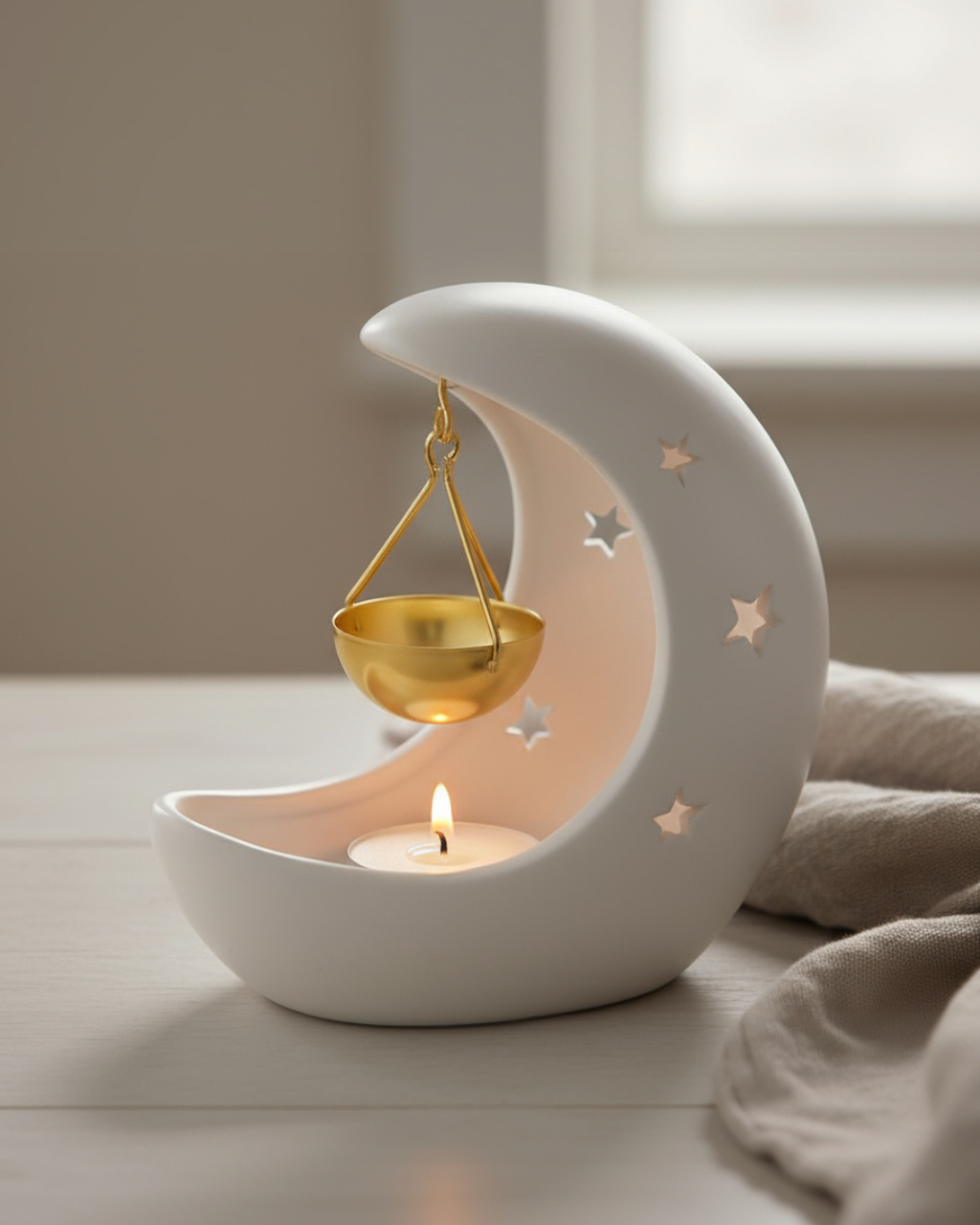 White Crescent Moon Hanging Oil Burner